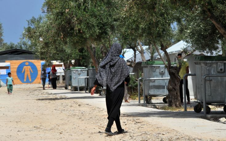 Λέσβός: Τον βιασμό της καταγγέλλει πρόσφυγας στη Μόρια